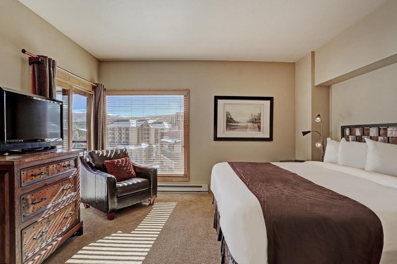 Ski In-Out Village At Breckenridge Condo Exterior foto