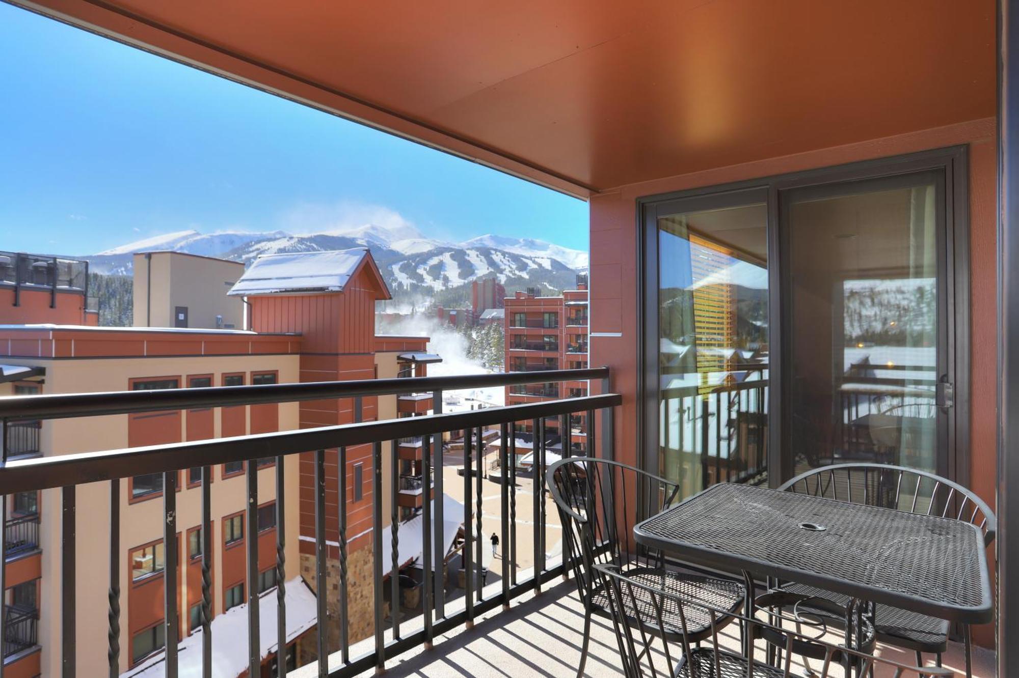 Ski In-Out Village At Breckenridge Condo Exterior foto